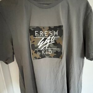 Xbox x Fresh Ego Kid Short Sleeve Tee-Shirt Size XL EXCELLENT CONDITION